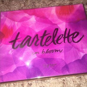 Tartelette 🌺 in bloom Palette 🎨